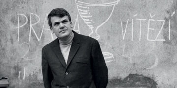 Μίλαν Κούντερα: Το στερνό «βαλς του αποχαιρετισμού»