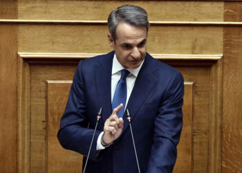 «Καλύτερες μέρες» με… λιτότητα, εξοπλισμούς και ιδιωτικά ΑΕΙ