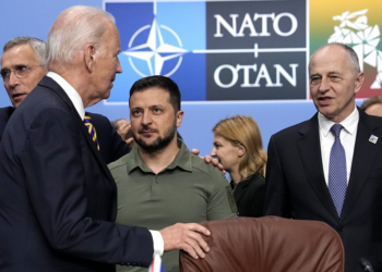 Σύνοδος ΝΑΤΟ: Ο «χρήσιμος ηλίθιος», η στροφή Ερντογάν και τα ελληνοτουρκικά
