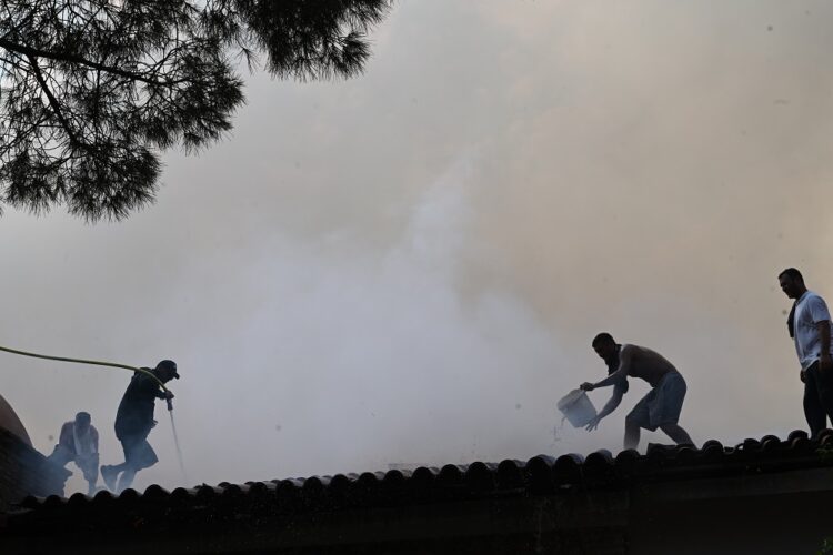 Αντικαπιταλιστική Ανατροπή στην Αττική για συλλαλητήριο στο Σύνταγμα – «Να πάρουμε τις ζωές στα χέρια μας»»