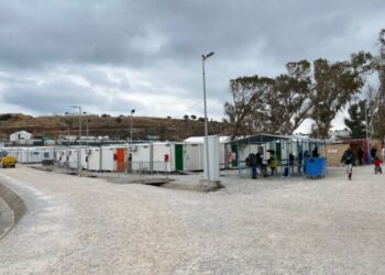 Ανταρσία στο Αιγαίο: Το κίνημα αλληλεγγύης θα γκρεμίσει τις Βάστριες