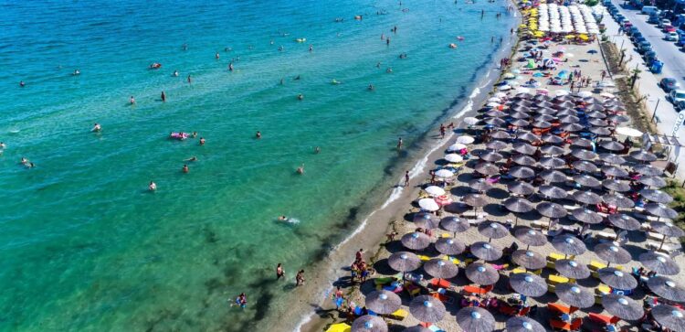 Ίσκιοι ενοικιαζόμενοι  