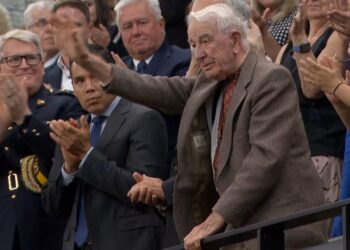Η ιστορία του Ουκρανού ναζί που έγινε «ήρωας» στον Καναδά