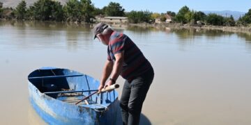 Θεσσαλία: Κρατική αδιαφορία και αγωνιζόμενος λαός