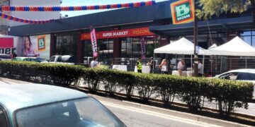 Bazaar, πουθενά τόσο φθηνά η ζωή των εργαζόμενων