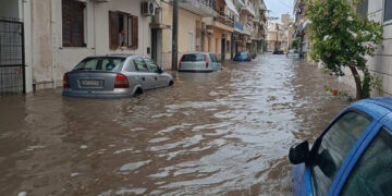 Αυτοί που άφησαν ανοχύρωτη την Αττική, τάζουν τώρα αντιπλημμυρική προστασία!