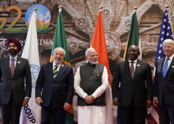 Επικίνδυνες κινήσεις στην παγκόσμια «σκακιέρα»