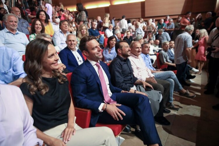 Εκλογές στον ΣΥΡΙΖΑ: Μπηχτές μεταξύ των υποψηφίων, ακλόνητη η πολιτική διαχείρισης