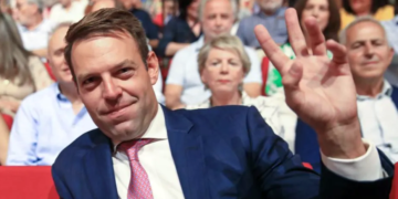 ΣΥΡΙΖΑ: Ούτε καν  η λέξη «αριστερά»  στην εποχή Κασσελάκη