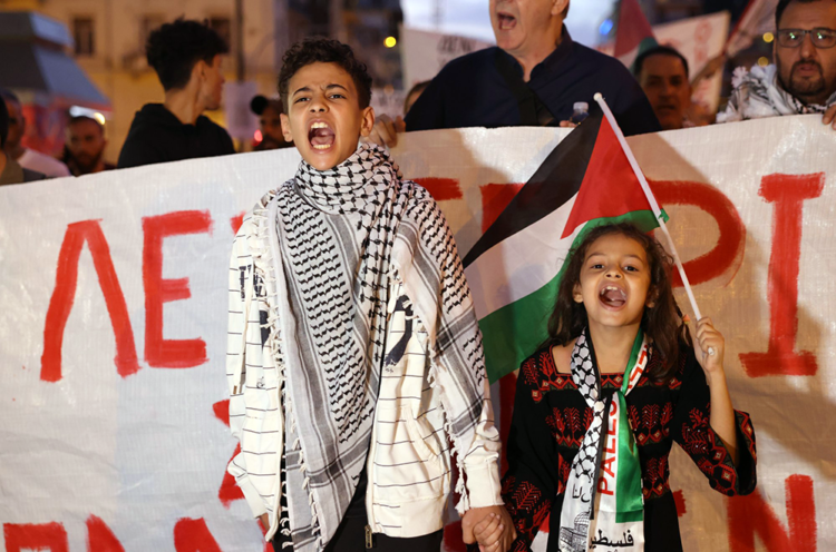 Στο Πριν που κυκλοφορεί αυτό το Σάββατο 21/10: Φάκελος για το Παλαιστινιακό