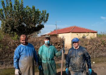 Θεσσαλία: Φάρος αλληλεγγύης σε βάλτο εγκατάλειψης και αδιαφορίας (φωτογραφίες)