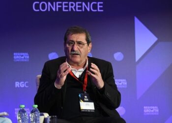 Πάτρα: Τα σχέδια του κεφαλαίου και τα στενά όρια της «χρηστής διαχείρισης»