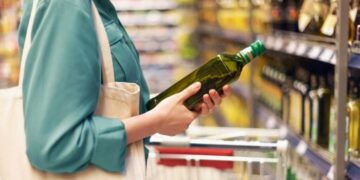 Πάρτι κερδοσκοπίας από λαδέμπορες και μαυραγορίτες του κεφαλαίου