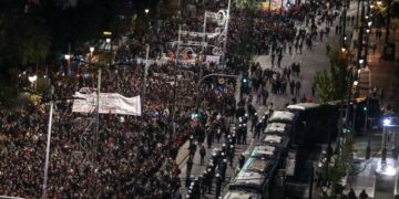 Η πορεία της πορείας του Πολυτεχνείου κόντρα στην υποταγή