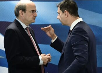 Στο φορο-δόκανο οι μικρομεσαίοι, «απών» το μεγάλο κεφάλαιο