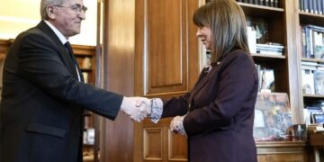 ΝΑΡ: Ελεημοσύνη ζητά η ΓΣΕΕ από την Κ. Σακελλαροπούλου