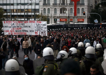 Το άσβεστο μίσος της αστικής τάξης για την εξέγερση του Νοέμβρη