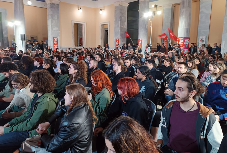 Πιάνοντας το νήμα της εξέγερσης για τις επαναστάσεις της εποχής μας