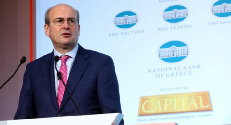 Νέο χαράτσι σε «μικρούς»