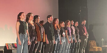 Αναιρέσεις: Μια δυνατή παράσταση για τα 50χρονα του Νοέμβρη