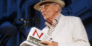 Ο Βασίλης Βασιλικός δεν μένει πια εδώ-το έργο του «Ζει»