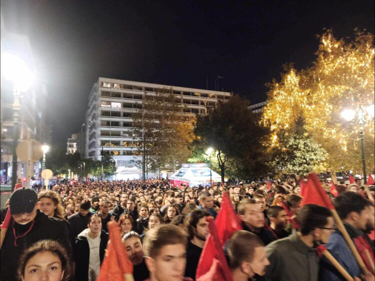 Η τριπλή λεηλασία  και η ανάγκη αντεπίθεσης