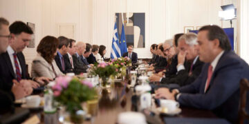 Επιθετική ατζέντα με επιτάχυνση αντιδραστικών μεταρρυθμίσεων