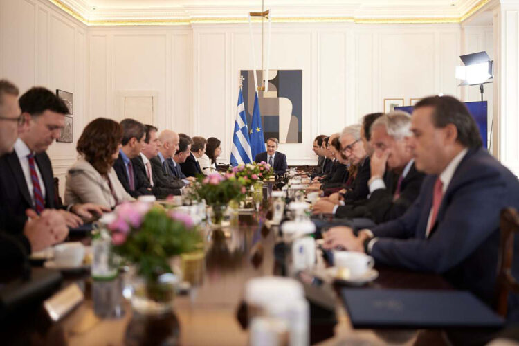 Επιθετική ατζέντα με επιτάχυνση αντιδραστικών μεταρρυθμίσεων