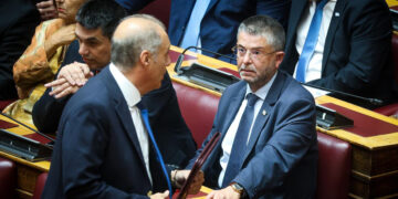 Ο ακροδεξιός λόγος «εξαπλώνεται» στο εγχώριο πολιτικό σύστημα