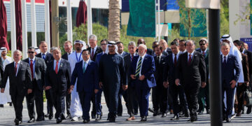 COP28: Το «αποτύπωμα» του κεφαλαίου  σκοτώνει τον πλανήτη