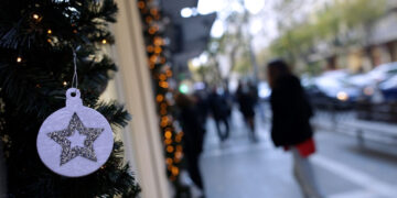 Εμπόριο: Εορταστικό «ξεζούμισμα» για τους εργαζόμενους