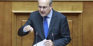 Κ. Χατζηδάκης: Ο Ρομπέν των μισθωτών