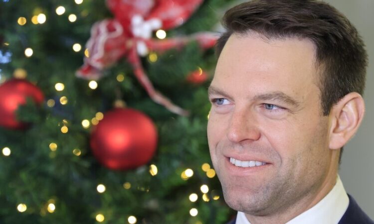 Ο Κασσελάκης ψαρεύει στα θολά νερά της ξενοφοβικής ρητορικής