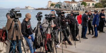 ΣΥΡΙΖΑ: Team bonding μετ’ εμποδίων στις Σπέτσες