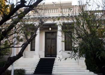 Αυτά δεν λένε τα ΜΜΕ, γι’ αυτό δεν… τα λένε στα ΜΜΕ