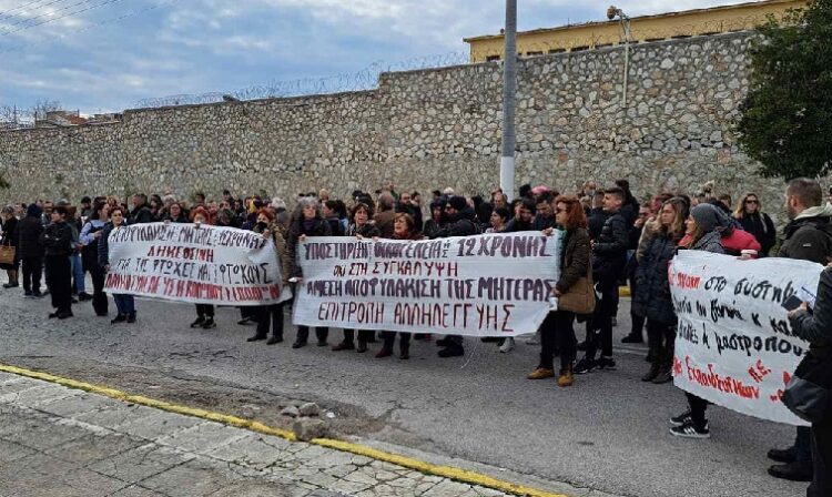 Κολωνός: Η υπόθεση της 12χρονης μας αφορά όλες και όλους