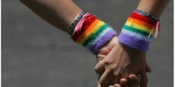 ΑΝΤΑΡΣΥΑ: Το δικαίωμα στο γάμο και στην τεκνοθεσία για τα ομόφυλα ζευγάρια δεν παζαρεύεται! Ίσα δικαιώματα για όλες, όλους και όλα!
