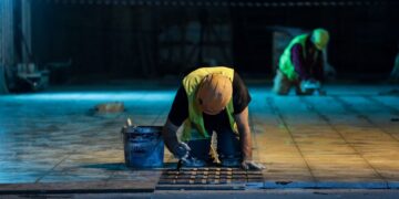 Σύγχρονο δουλεμπόριο με κυβερνητικές πλάτες