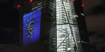 Τα «λευκά κελιά» των ευρω-συμφώνων