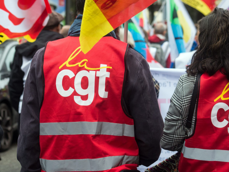 Τα συνδικάτα των καθηγητών στα πανεπιστήμια της Γαλλίας πλάι στον αγώνα της νεολαίας στην Ελλάδα