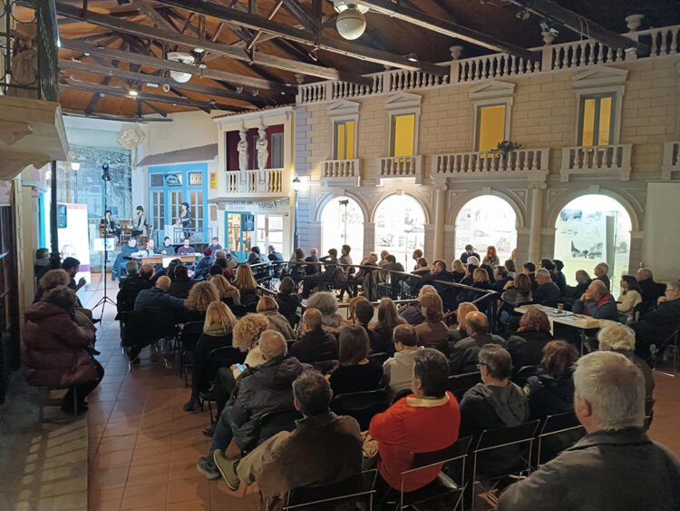 Λένιν 100 χρόνια μετά: Για την ενότητα θεωρίας και πράξης