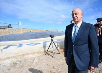 Στρατευμένοι: Απάτη Δένδια η «θητεία-ευκαιρία»