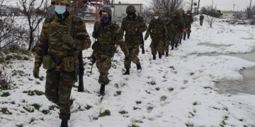 Ασκήσεις σε πολικό ψύχος στον Λαγό Έβρου