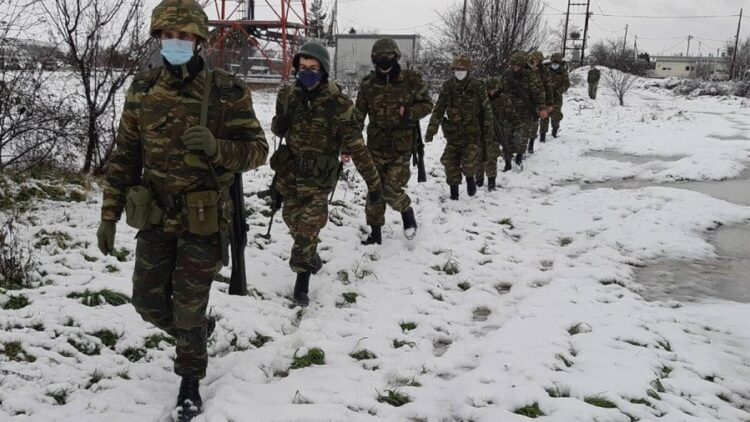 Ασκήσεις σε πολικό ψύχος στον Λαγό Έβρου