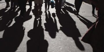 Δεκατέσσερα χρόνια συρρίκνωσης του παραγωγικού δυναμικού