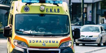 Νέο εργοδοτικό έγκλημα στη Χαλκίδα – Εργάτης καταπλακώθηκε από μπουκαπόρτα πλοίου