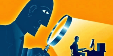 Αξιολόγηση: «Φρενίτιδα» αγωγών και διώξεων από υπουργούς