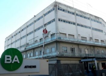 Εργοστάσιο «Γιούλα»: Λουκέτο με τριακόσιους εργάτες στον δρόμο