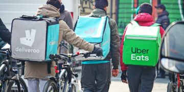 Ψηφιακές πλατφόρμες: Ζωή και εργασία… πατίνι