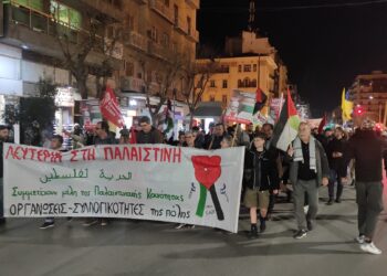 Μαζικές πορείες αλληλεγγύης στην Παλαιστίνη και κατά της πολεμικής εμπλοκής σε Θεσσαλονίκη και Πάτρα στις 21/3 (φωτογραφίες)